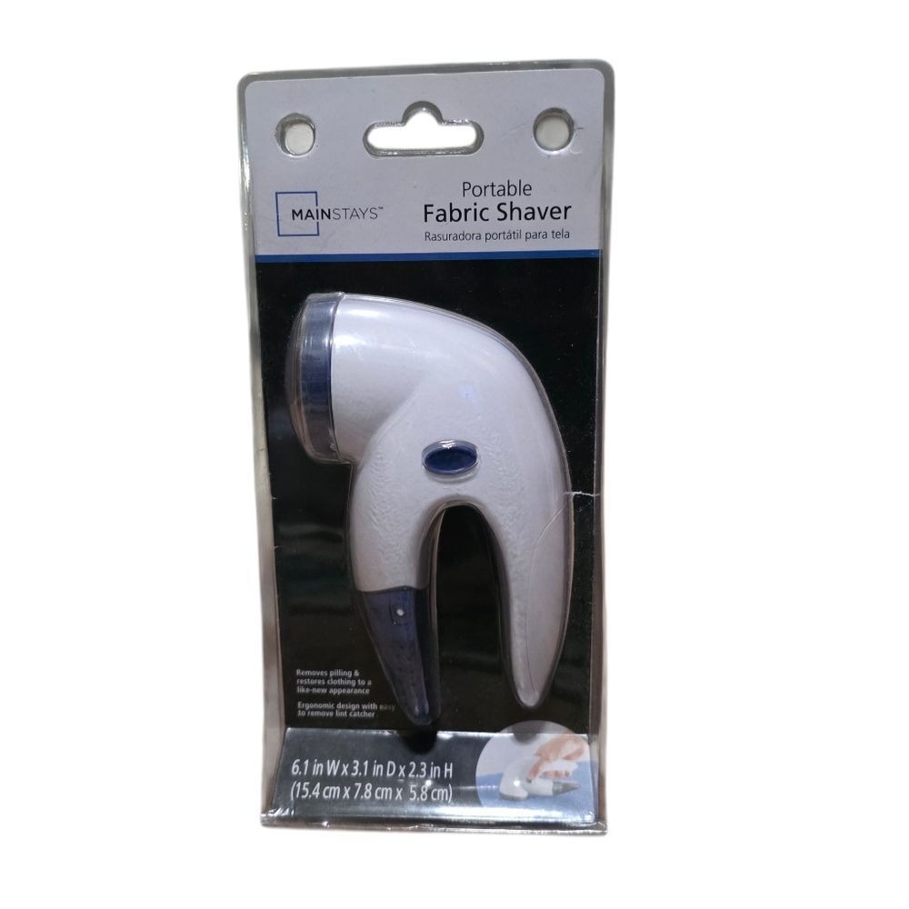 Mainstays Portable/ Travel Fabric Shaver in Box